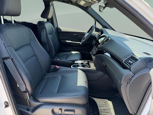 Certified 2023 Honda Passport Elite image 29