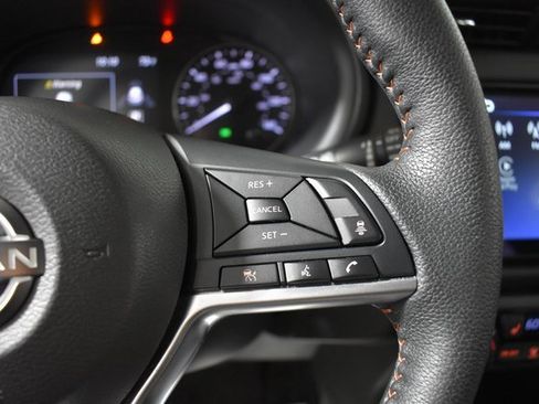 Certified 2024 Nissan Kicks SR w/ SR Premium Package image 16