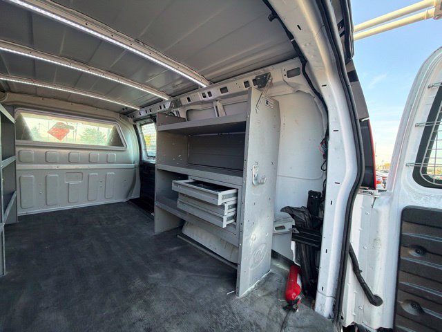 Used 2021 Chevrolet Express 2500 w/ Driver Convenience Package RWD image 23