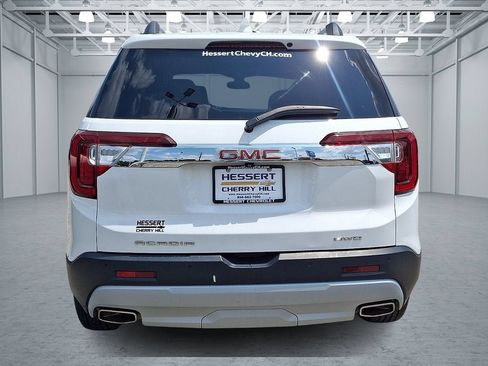 Certified 2023 GMC Acadia SLT w/ Technology Package AWD/4WD image 6