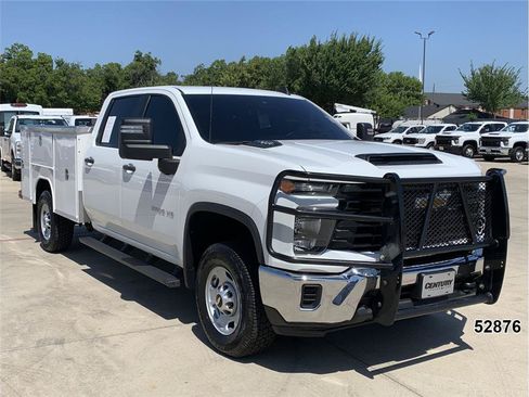 Used 2024 Chevrolet Silverado 2500 W/T w/ WT Convenience Package AWD/4WD image 3