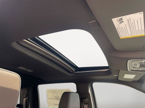 New 2026 GMC Sierra 2500 Denali w/ Denali Reserve Package image 15