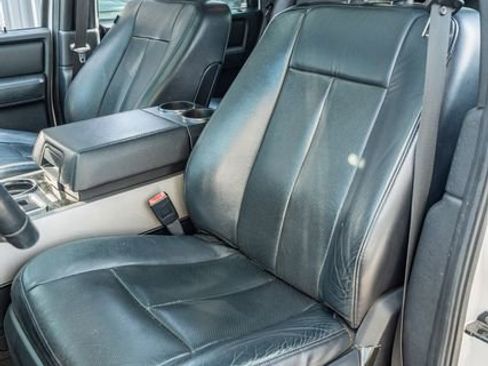 Used 2017 Ford Expedition Limited w/ Equipment Group 301A image 19