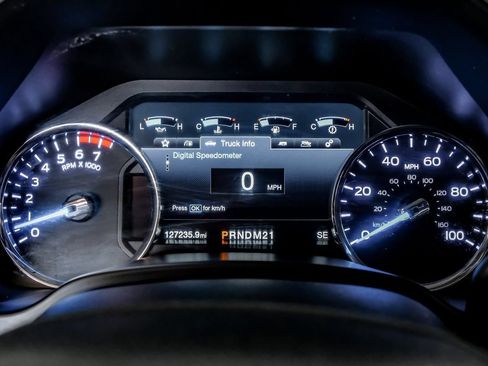 Used 2017 Ford F250 Lariat w/ Lariat Ultimate Package AWD/4WD image 18