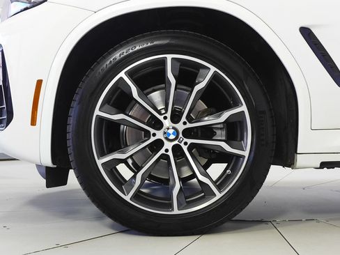 Used 2022 BMW X3 sDrive30i w/ M Sport Package RWD image 5