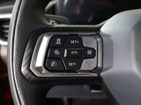 Used 2025 Ford Mustang GT Premium RWD image 39