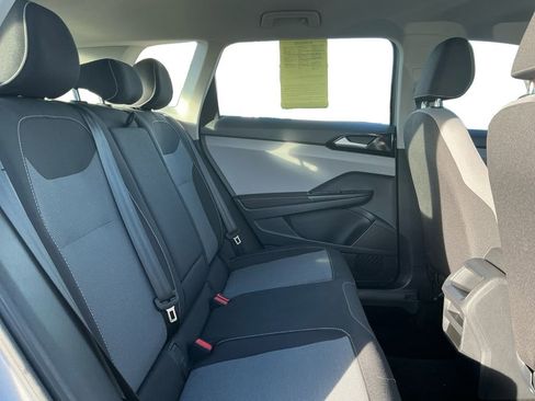 Used 2024 Volkswagen Taos S image 18