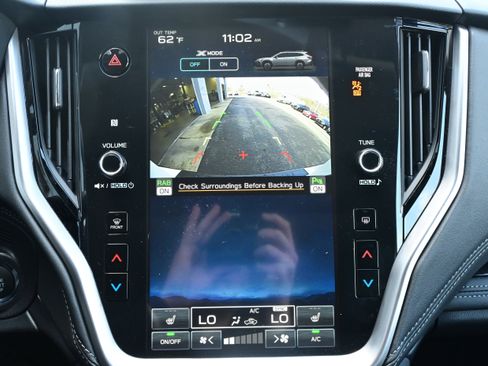 Certified 2025 Subaru Outback Limited image 26