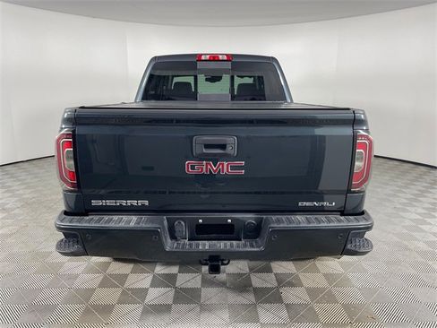 Used 2017 GMC Sierra 1500 Denali w/ Denali Ultimate Package image 23
