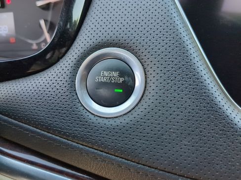 Used 2019 Cadillac XT5 Luxury image 33