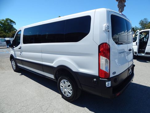 Used 2024 Ford Transit 350 XLT RWD image 6