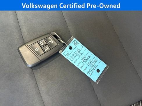 Certified 2023 Volkswagen Taos SE image 30