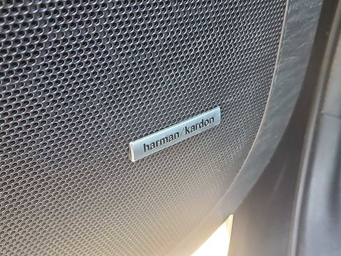 Used 2023 Subaru Ascent Limited w/ Technology Package image 19