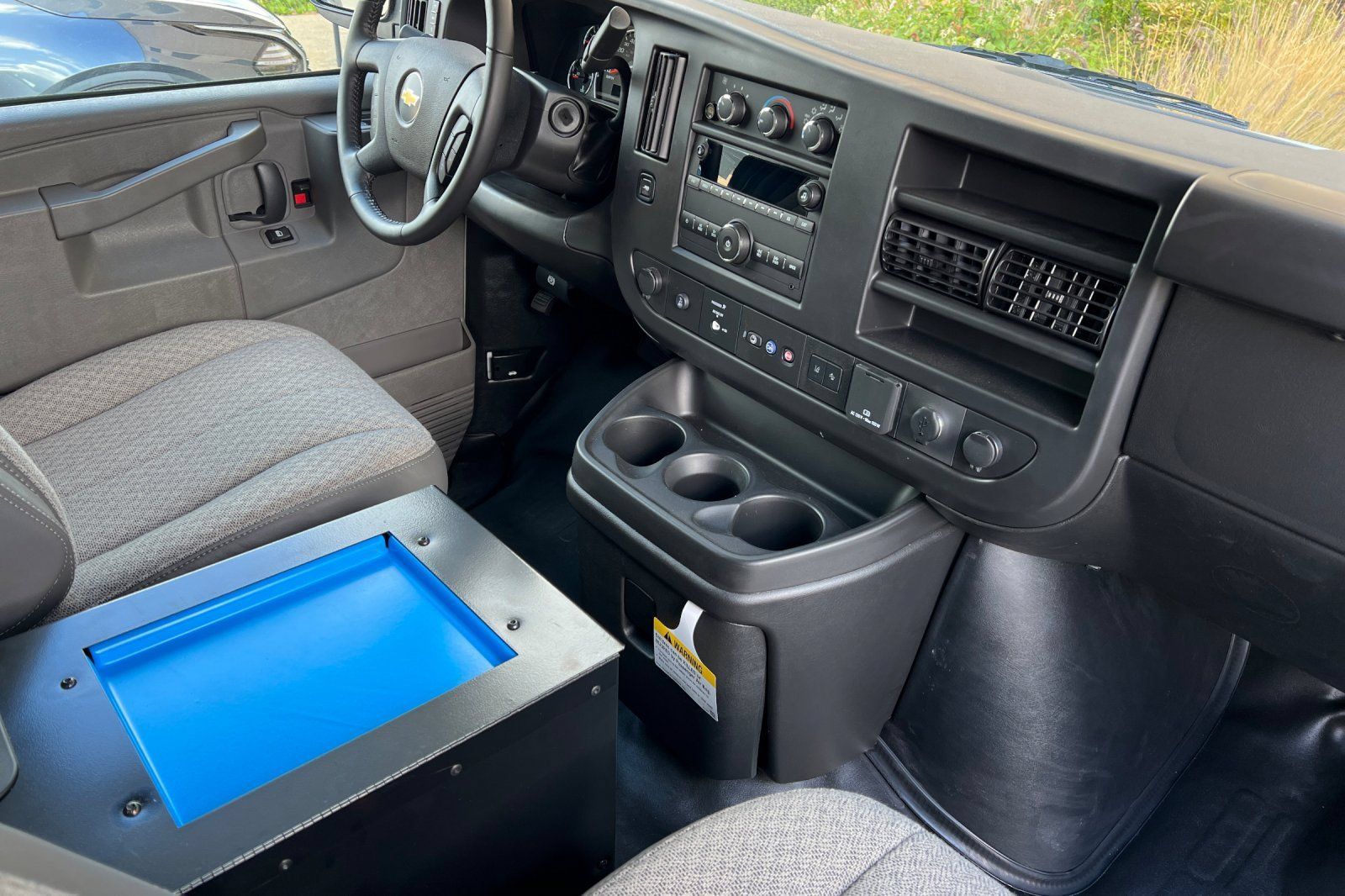 Used 2023 Chevrolet Express 3500 Extended w/ Driver Convenience Package RWD image 15