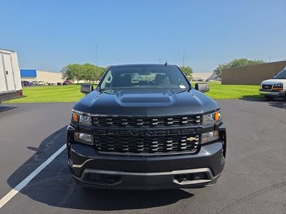 Used 2020 Chevrolet Silverado 1500 Custom w/ Custom Value Package