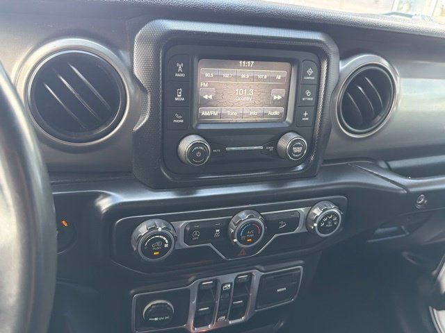 Used 2018 Jeep Wrangler Unlimited Sport S AWD/4WD image 31