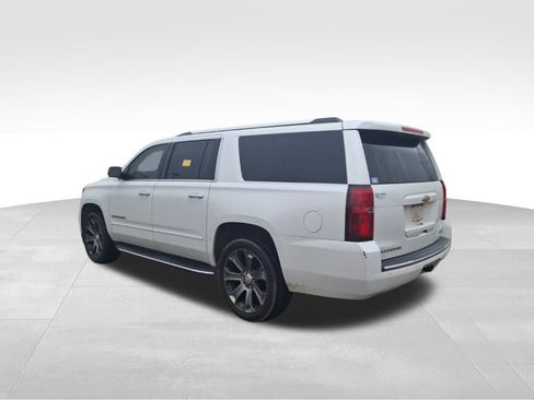 Used 2017 Chevrolet Suburban Premier image 16