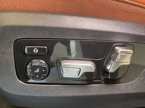New 2027 BMW X7 M60i AWD/4WD image 13
