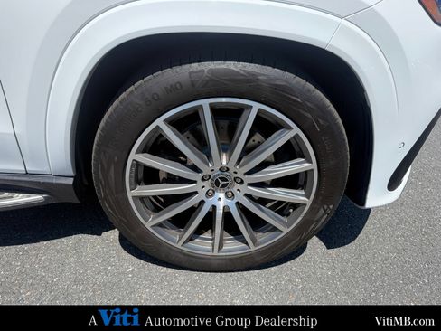 Certified 2025 Mercedes-Benz GLS 580 4MATIC image 15