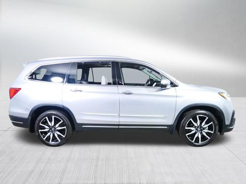 Used 2022 Honda Pilot Touring image 8