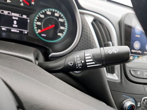 Used 2024 Chevrolet Malibu LT image 16