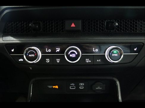 Certified 2025 Honda CR-V EX image 30