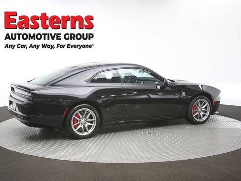 Used 2025 Dodge Charger Daytona Scat Pack w/ Track Pack AWD/4WD image 40