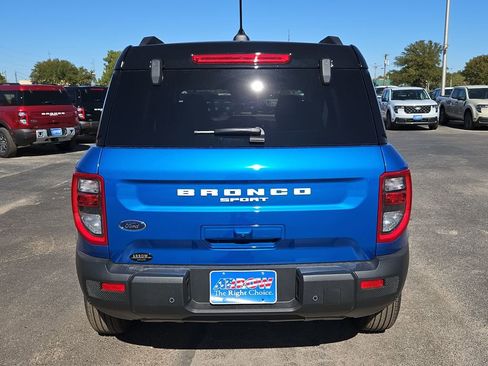 New 2025 Ford Bronco Sport Outer Banks image 10