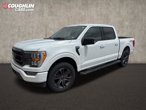 Used 2022 Ford F150 XLT w/ Equipment Group 302A High AWD/4WD image 3