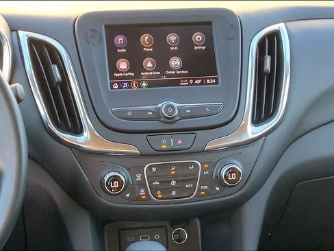Used 2024 Chevrolet Equinox LT image 6
