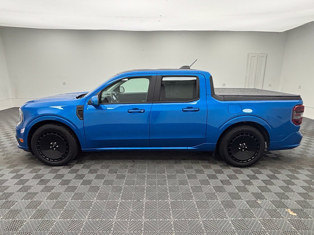 Used 2025 Ford Maverick Lobo AWD/4WD image 12