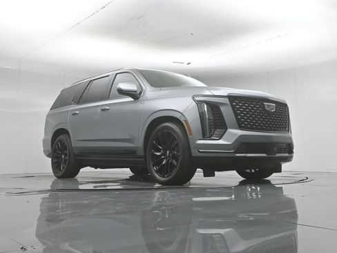 Used 2025 Cadillac Escalade Premium Luxury w/ Touring Package AWD/4WD image 54
