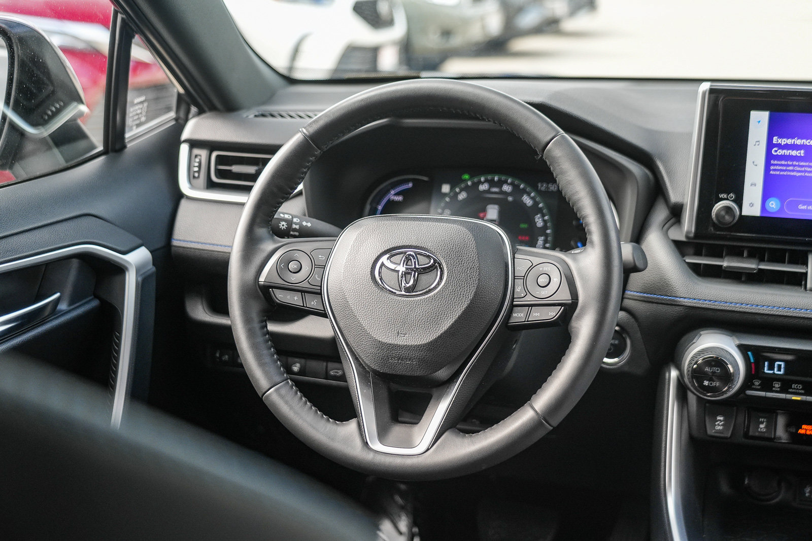 Certified 2024 Toyota RAV4 SE w/ Convenience Package AWD/4WD image 15