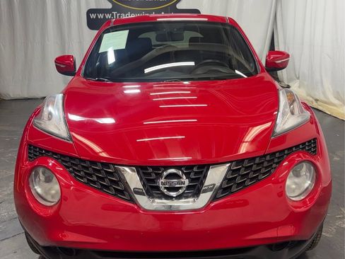 Used 2016 Nissan Juke SV w/ Cold Weather Package image 2