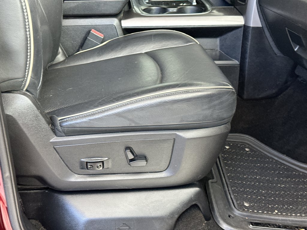 Used 2016 RAM 3500 Laramie Longhorn AWD/4WD image 23