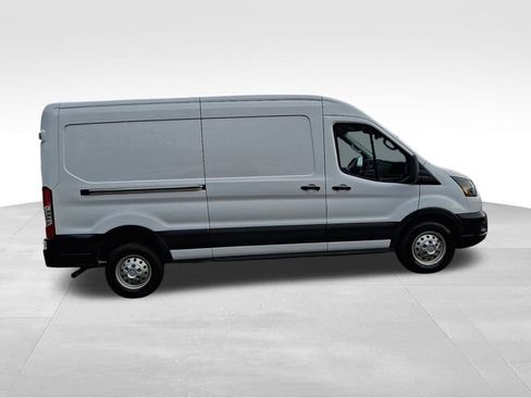 Used 2023 Ford Transit 250 Medium Roof AWD image 10
