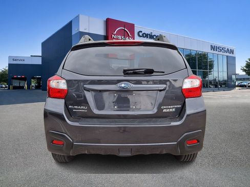 Used 2017 Subaru Crosstrek 2.0i Premium w/ Popular Package #1 AWD/4WD image 5