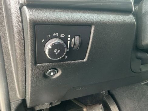 Used 2021 Jeep Grand Cherokee Laredo X image 56