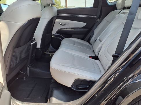 Used 2024 Hyundai Tucson Limited AWD/4WD image 17