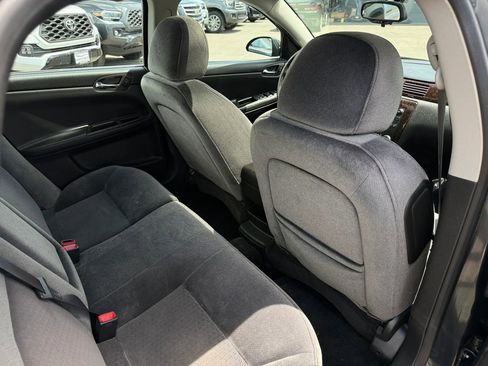 Used 2013 Chevrolet Impala LT w/ LT Sunroof Package FWD image 18