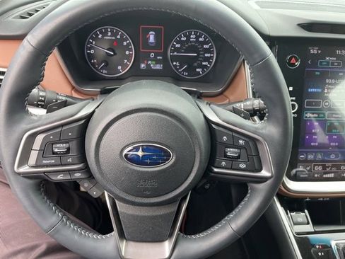 Used 2020 Subaru Outback Touring XT image 5