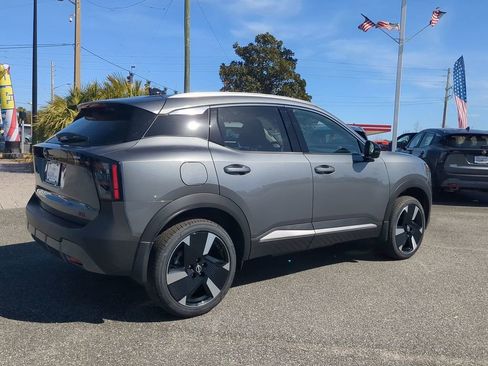 New 2026 Nissan Kicks SR w/ SR Premium Package image 4