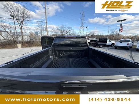 Certified 2022 Chevrolet Silverado 1500 RST image 24