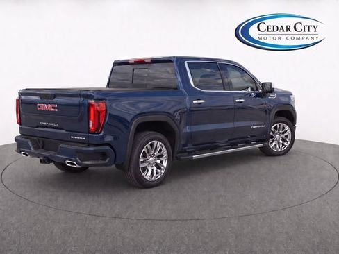 Used 2025 GMC Sierra 1500 Denali AWD/4WD image 4