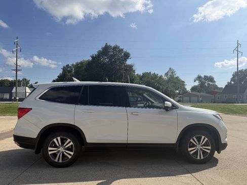 Used 2016 Honda Pilot EX-L image 4