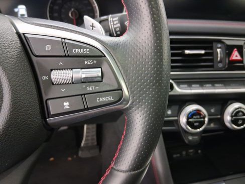 Used 2020 Genesis G70 3.3T w/ Sport Package image 22