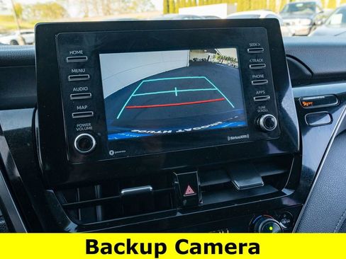 Used 2023 Toyota Camry SE AWD/4WD image 5