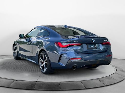Used 2022 BMW 430i xDrive Coupe w/ M Sport Package AWD/4WD image 5