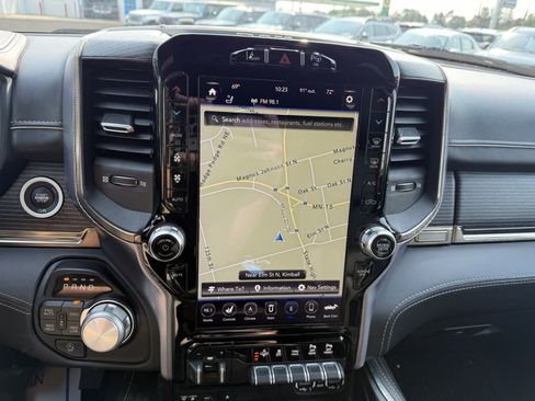 Used 2019 RAM 1500 Limited w/ Advanced Safety Group AWD/4WD image 23