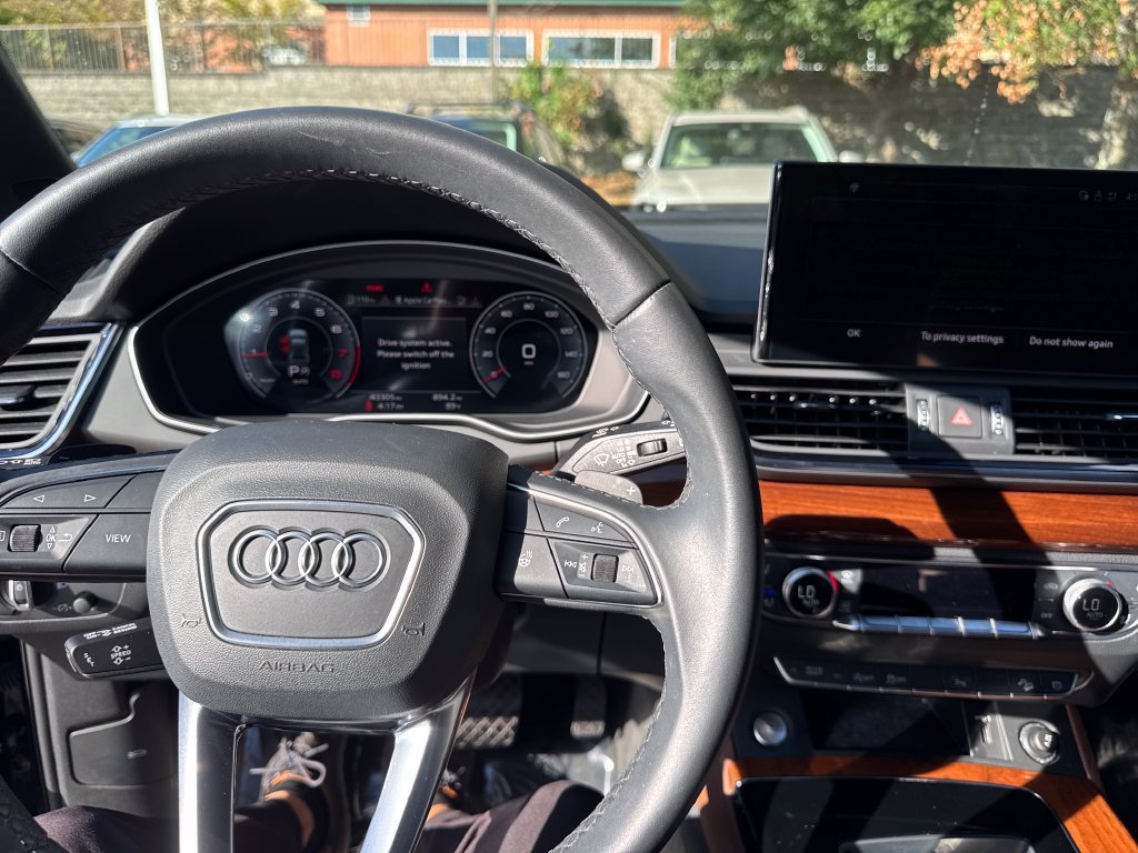 Used 2022 Audi Q5 2.0T Premium Plus AWD/4WD image 17